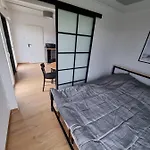 Baltic Lark 30m2, Taras Zadaszony 27m2 Ogrodek Klimatyzacja Nyaraló *