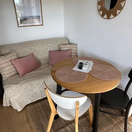 Holiday home Baltic Lark 30m2, Taras Zadaszony 27m2 Ogrodek Klimatyzacja *