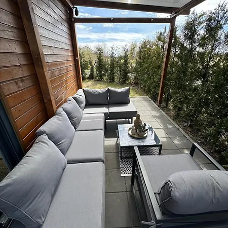 Baltic Lark 30m2, Taras Zadaszony 27m2 Ogrodek Klimatyzacja Holiday home